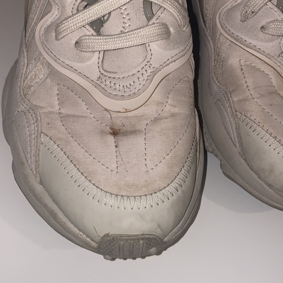 Adidas Ozweego Sneakers - Picture 5 of 7